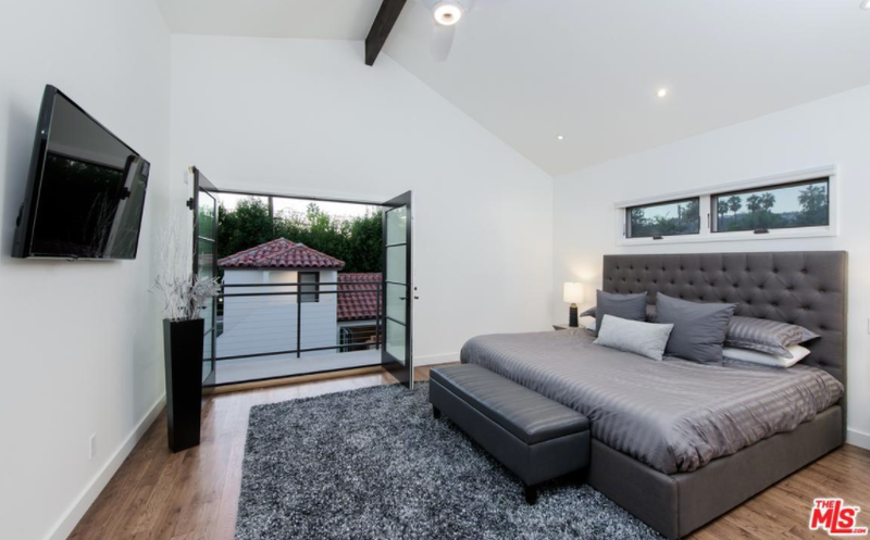 A bedroom